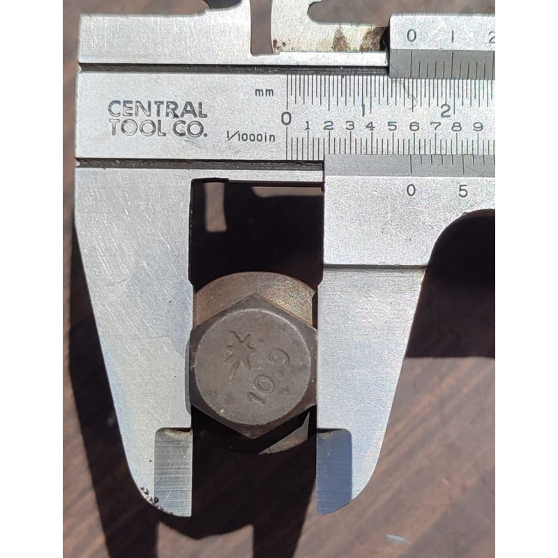 6 Tornillos Multiple Admisión Navistar Maxxforce 7.6l