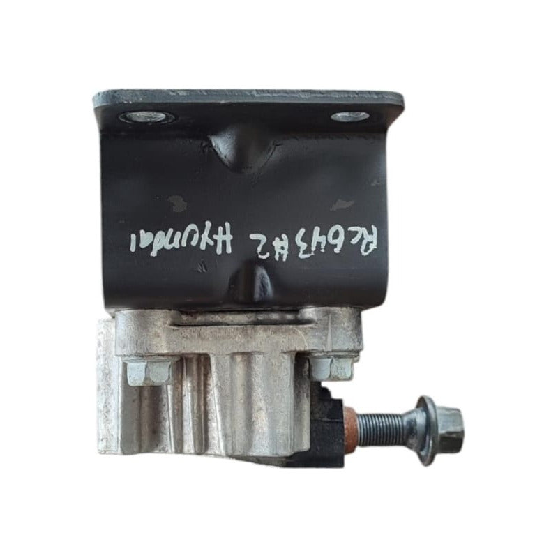 Soporte Base Trasero Motor Hyundai H120