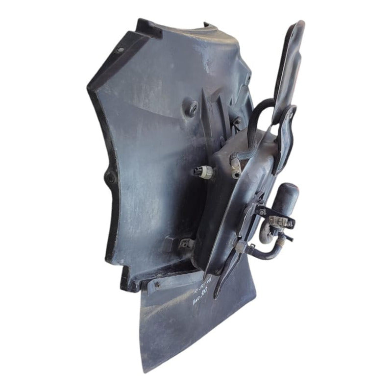 Salpicadera Valvula Deposito Tanque Vacio Hino 300 816