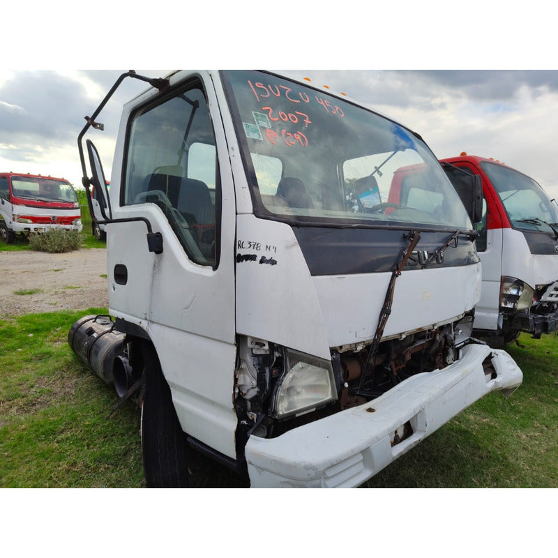 Cabina Isuzu Elf 450 Año 2007 Transparente