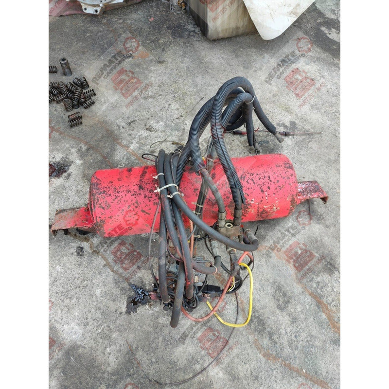 Válvula Abs Frenos Wabco Con Tanque Y Mangueras