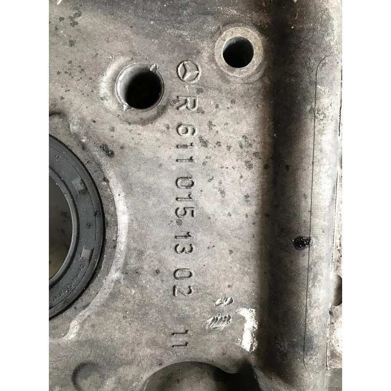 Tapa De Distribución Sprinter 2.7l Om647