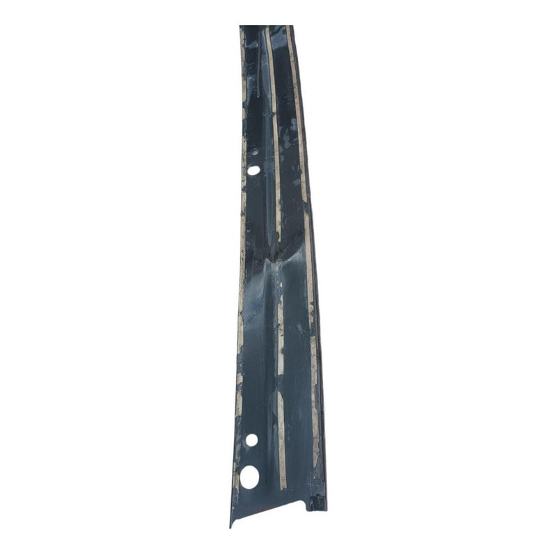 Parrilla Moldura Cabina Isuzu Elf 400 4500 500