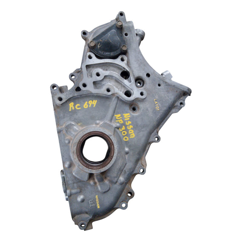 Tapa Cubierta Bomba Aceite Nissan Diesel Frontier 2.5l