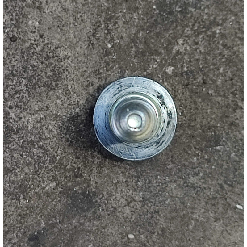 Tornillo Enfriador Aceite Motor Isuzu 4hk1 Elf 450 500