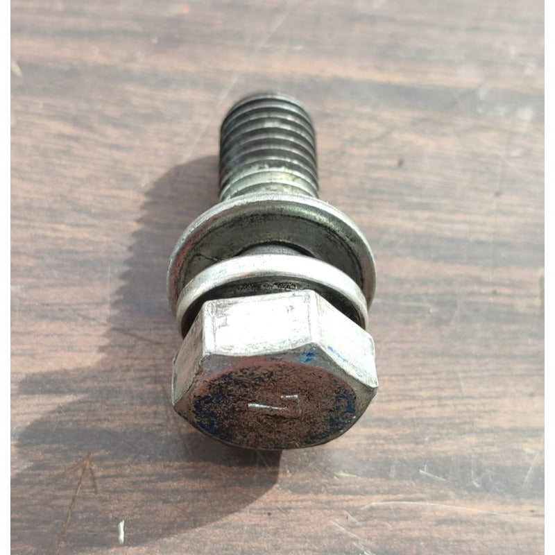 4 Tornillos Coraza Motor Hino 300 816 716 Rondana