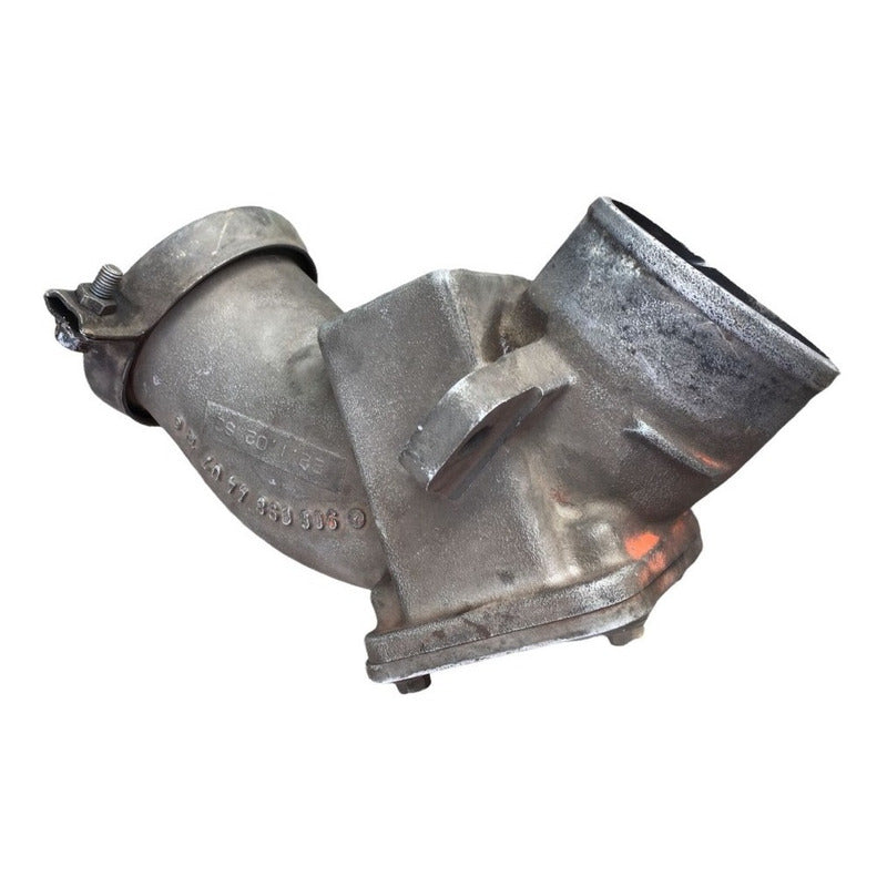 Codo Admisión Motor Mercedes Om 906 Freightliner M2 Fl70