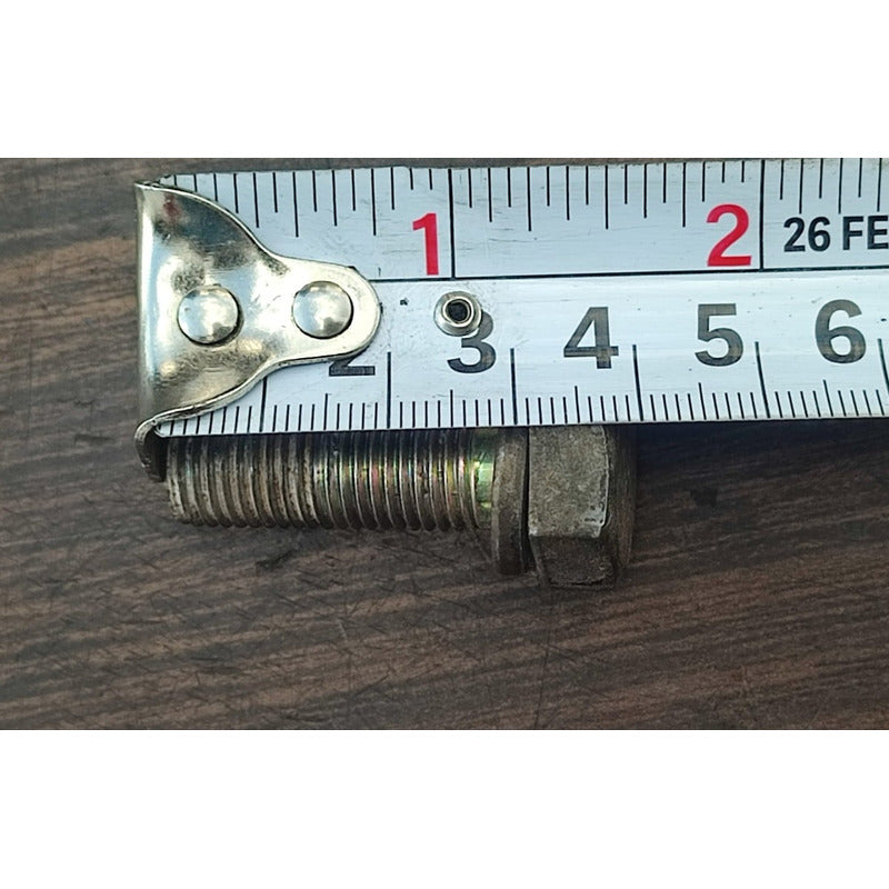 Tornillo Coraza Motor Kubota V2203 Carrier Tuerca 8 Piezas