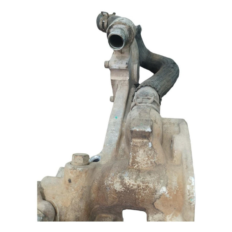 Codo Conexión Agua Gases Motor Hino 300 816 716 616