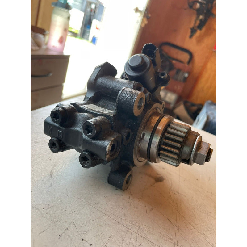Bomba Diésel Alta Presion Nissan Continental Casco