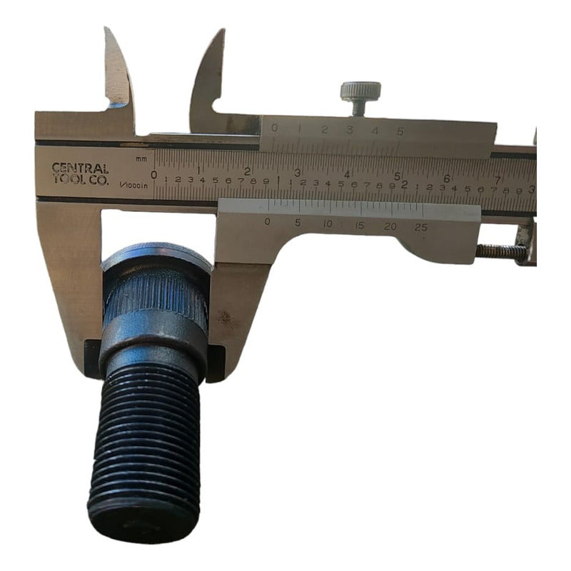 Birlo Reforzada L Eje Delantero Isuzu 300 400 450 500 Piloto