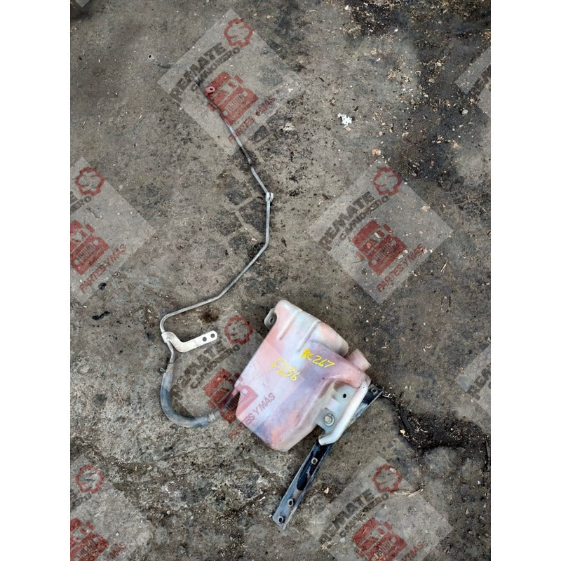 Deposito Agua Limpiadores Limpiaparabrisa Sterling 360 Fl360