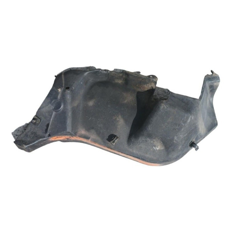 Guarda Barros Tolva Salpicadera Lodera Cabina Hino 300 816