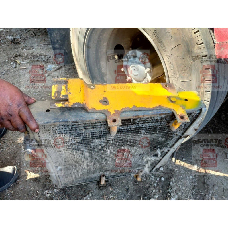 Soportes De Radiador Retroexcavadora Jcb 214