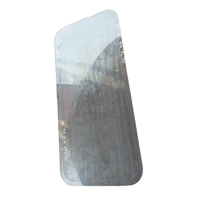 Medallon Cristal Trasero Freightliner Fl70 Sin Goma