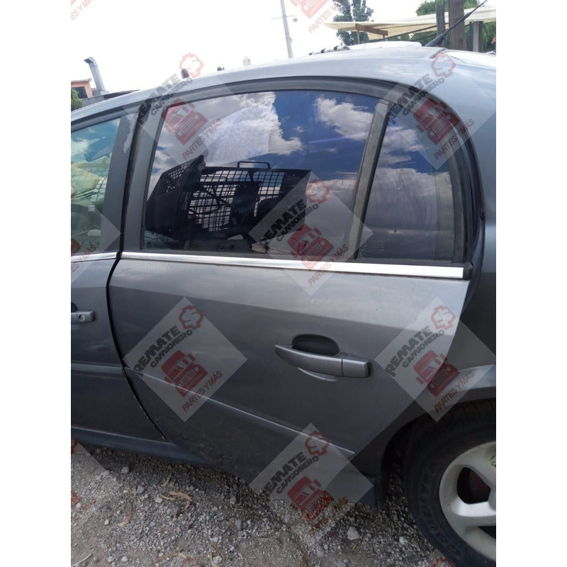 Puerta Izquierda Trasera Vectra 2003 V6 3.2 Gris