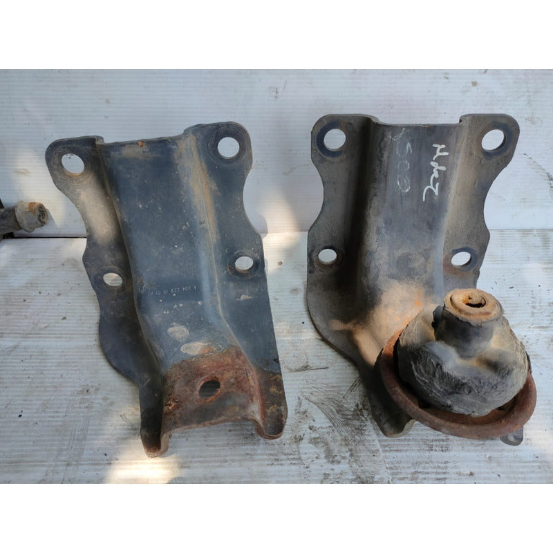 Soporte Lateral Motor Mercedes Benz Om 904