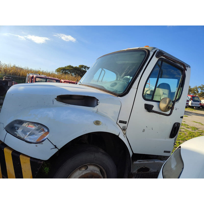 Cabina Cofre Freightliner M2 Año 2007