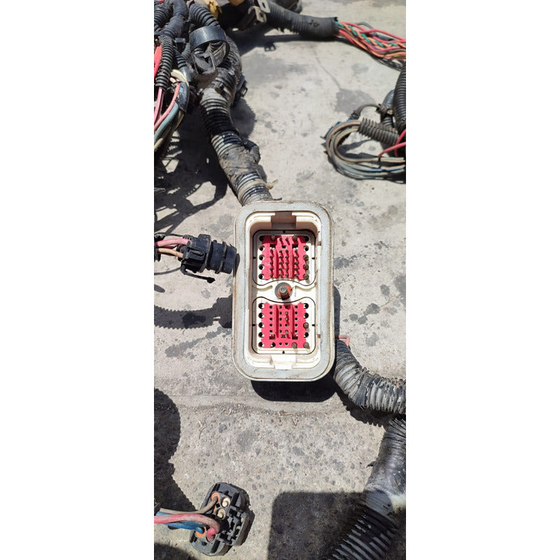 Arnés Conectores Cabina Freightliner M2 Motor Mercedes 904
