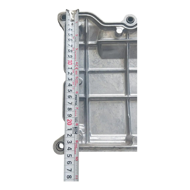 Tapa Punterias Motor Isuzu Isuzu 4hk1-okl650 Año 2022 Plateado