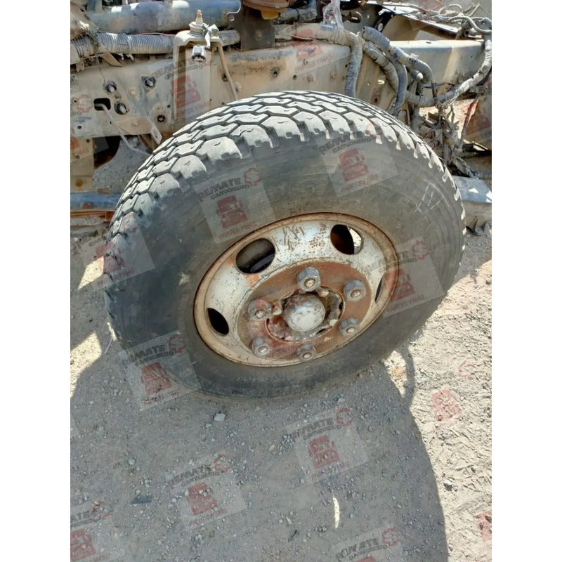 Llanta Michelin Lt215/85/r16 3/4 De Vida
