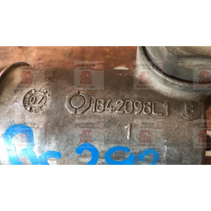 Toma Tubo Agua Navistar Maxxforce 7.6l Durastar Internationa