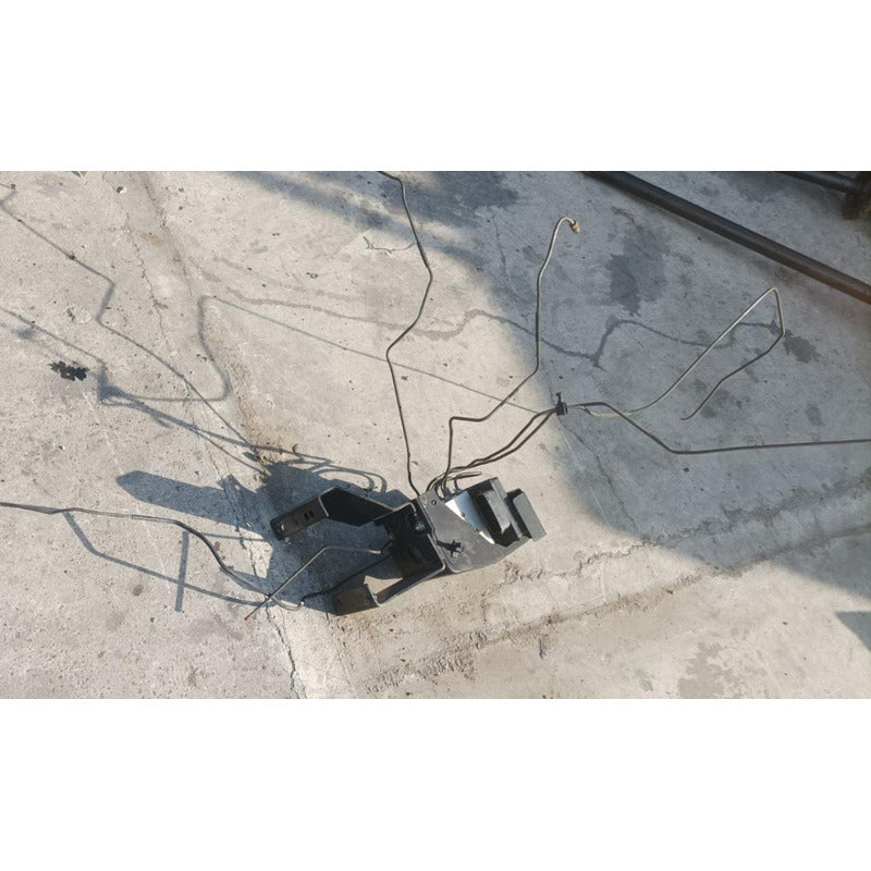Base Tubos Soporte Modulo Frenos Abs Motor Isuzu Elf 400 450