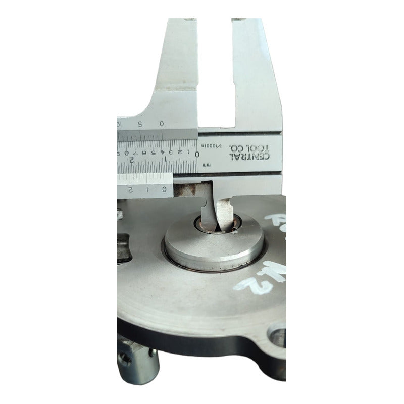 Cubierta Tapa Tornillo Bomba Vacío Motor Hino 300 816 716