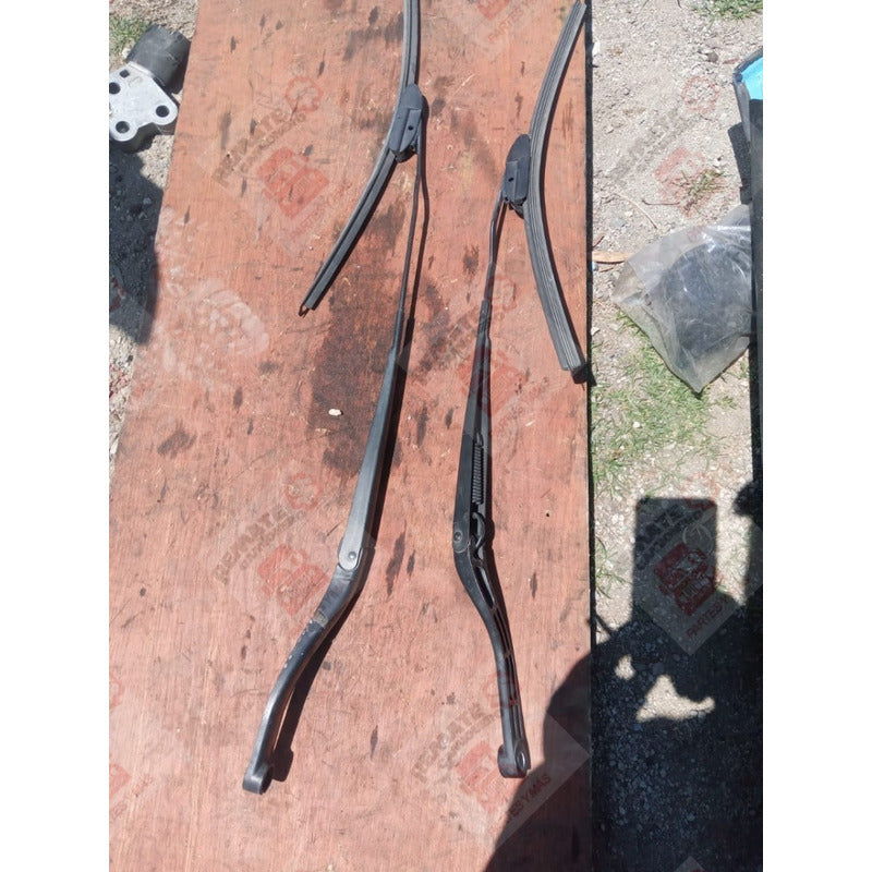 Brazos Limpiadores Vectra 2003 V6 3.2 Derecho