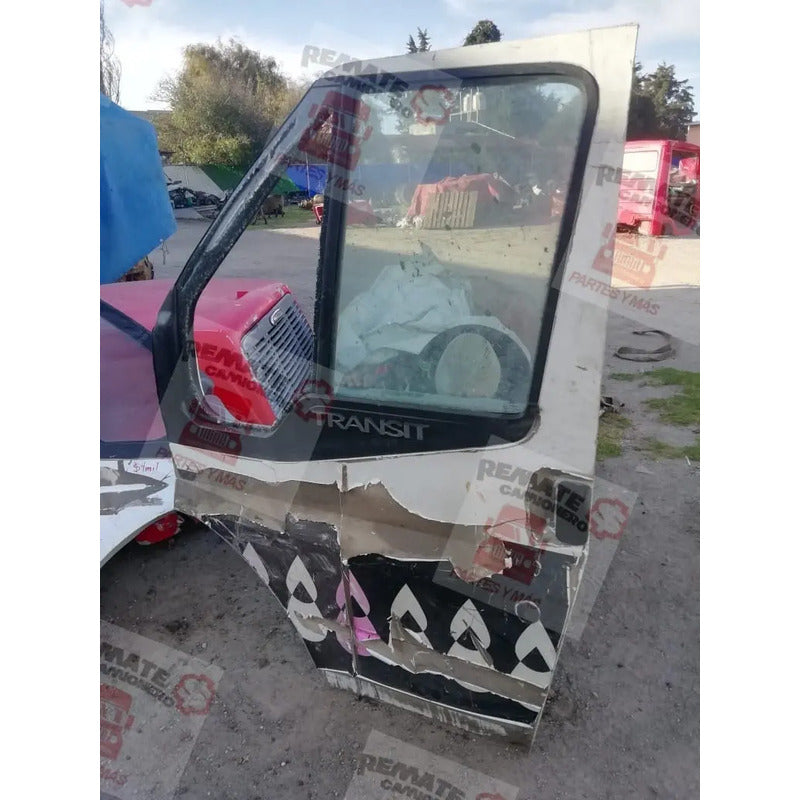 Puerta Izquierda Ford Transit Piloto Blanco