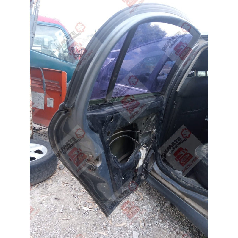 Puerta Izquierda Trasera Vectra 2003 V6 3.2