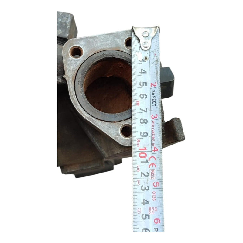 Caja De Termostato Cubierta Motor Cummins Isb 6.7l Paccar