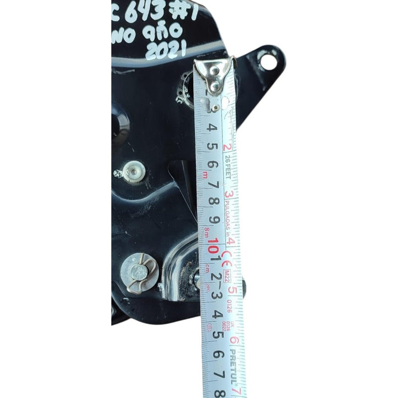 Base Soporte Gancho Cabina Hino 300 816 716 Año 2021