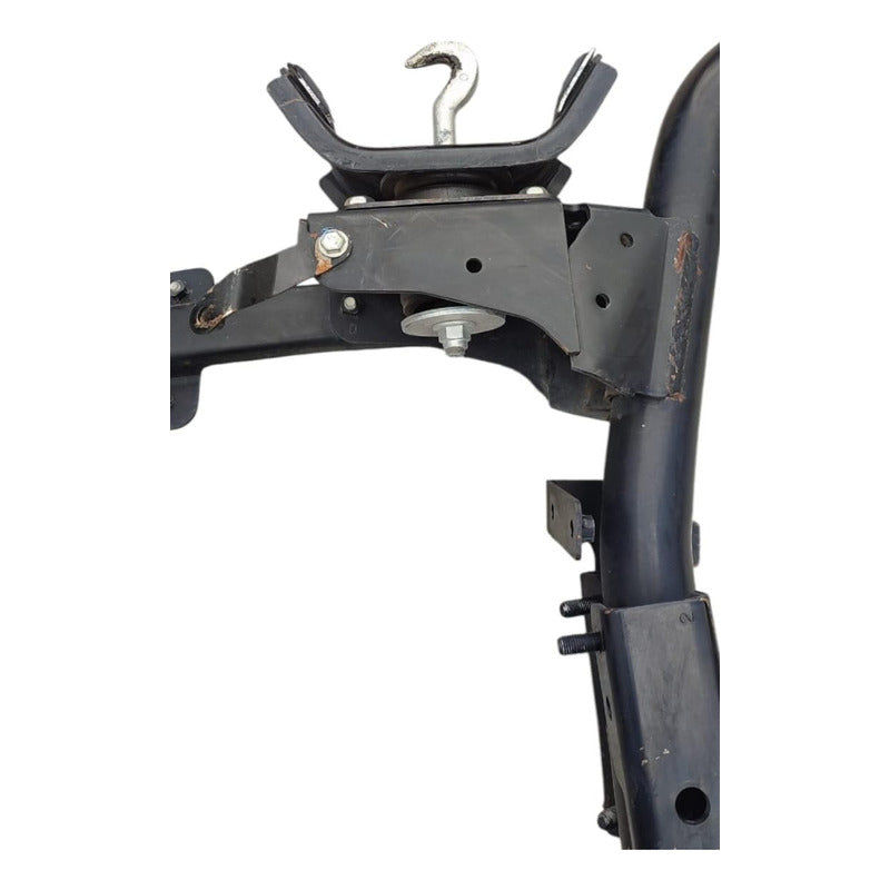 Soporte Broche Seguro Cabina Hino 300 816 716 2021