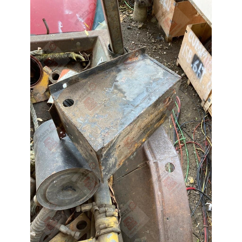 Soporte Base Batería Retroexcavadora Jcb 214