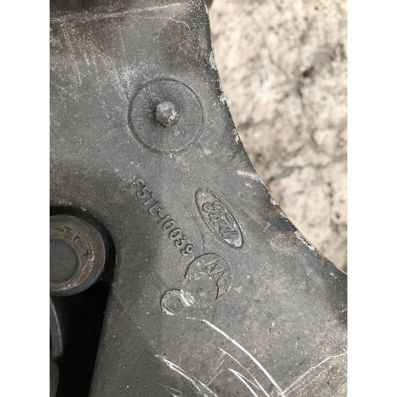 Soporte Alternador Ford Diesel Power Stroke 7.3 Navistar