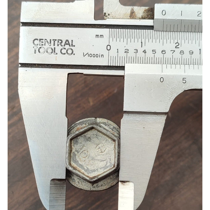 Tornillo Coraza Concha Motor Navistar Maxxforce 7.6l Inter