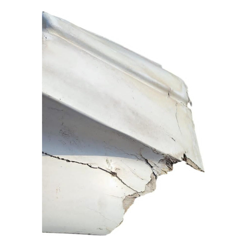 Remate Extensión Salpicadera Cofre Freightliner M2 Piloto