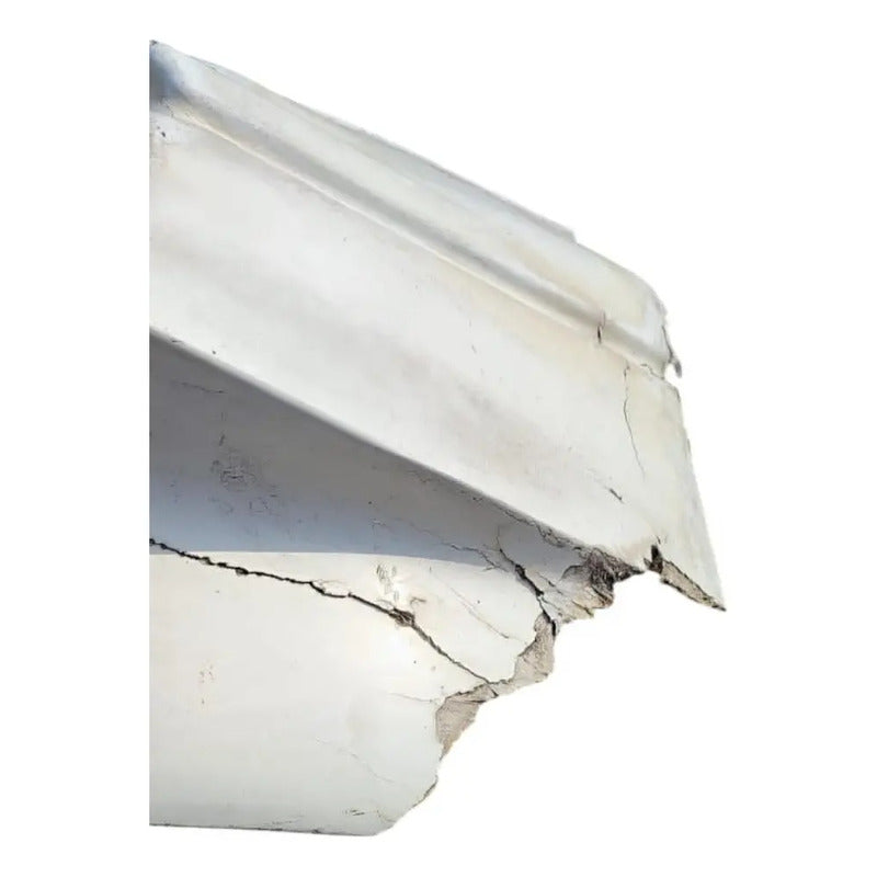 Remate Extensión Salpicadera Cofre Freightliner M2 Piloto