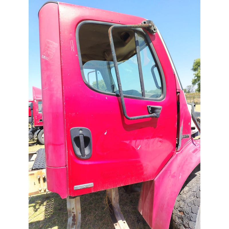 Cabina Freightliner M2 2009