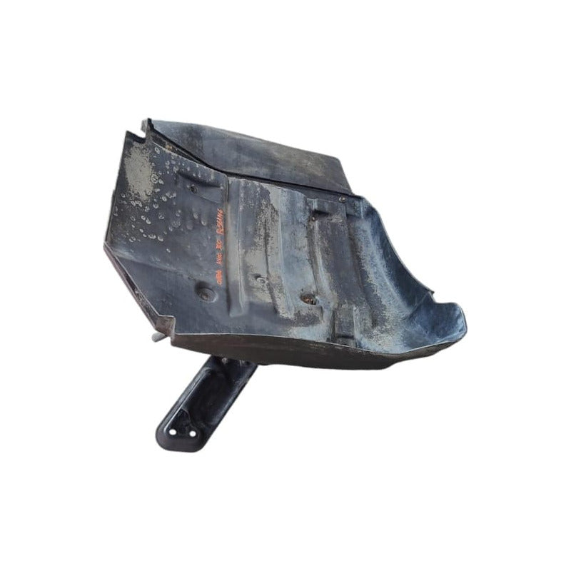 Salpicadera Valvula Deposito Tanque Vacio Hino 300 816