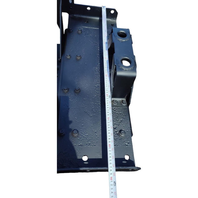 Soporte Base Radiador Defensa Kenworth T370 T300 Detalle