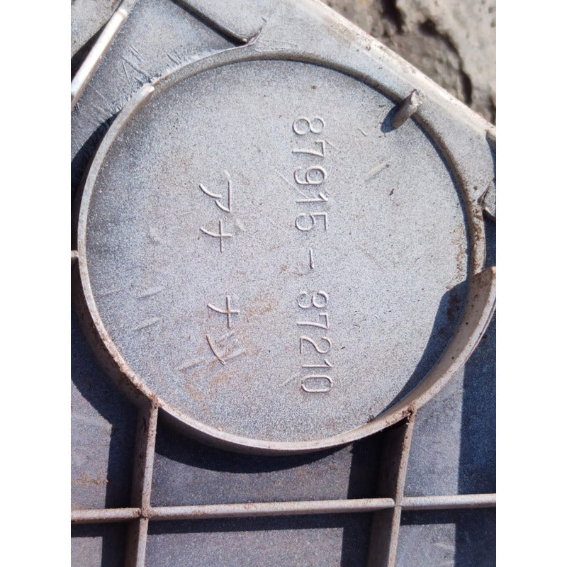 Moldura Faro Cabina Hino 300 616 716 Copiloto