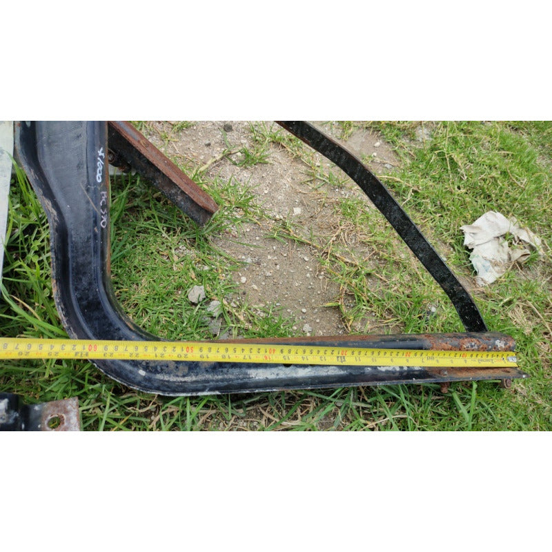 Bracket Cincho Base Soporte Tanque Diesel Freightliner Fl70