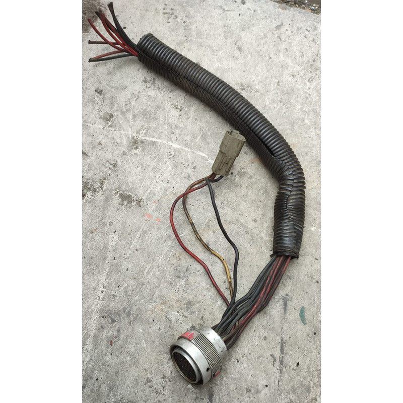 Conector Cabina Freightliner Fl70 Motor Cummins Isb