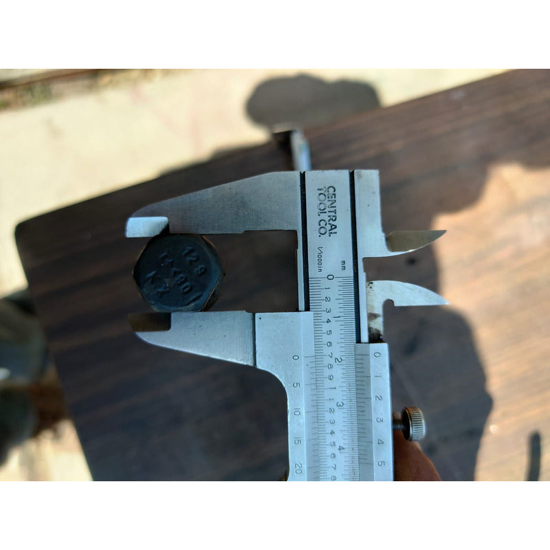 Tornillo Cabeza Motor Cummins Isb 5.9l