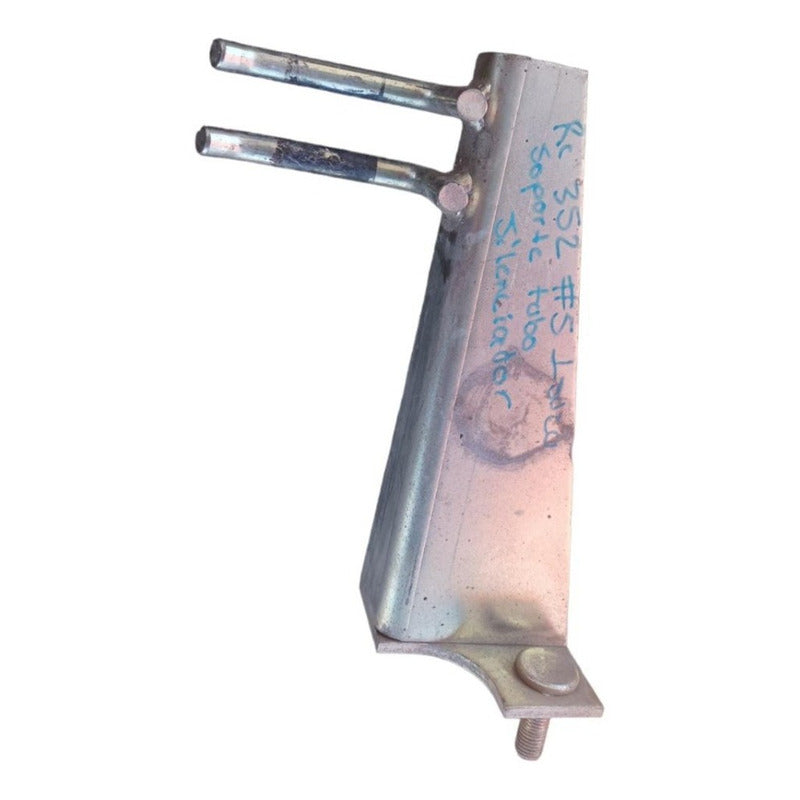 Base Soporte Tubo Escape Isuzu Elf 400 450 500