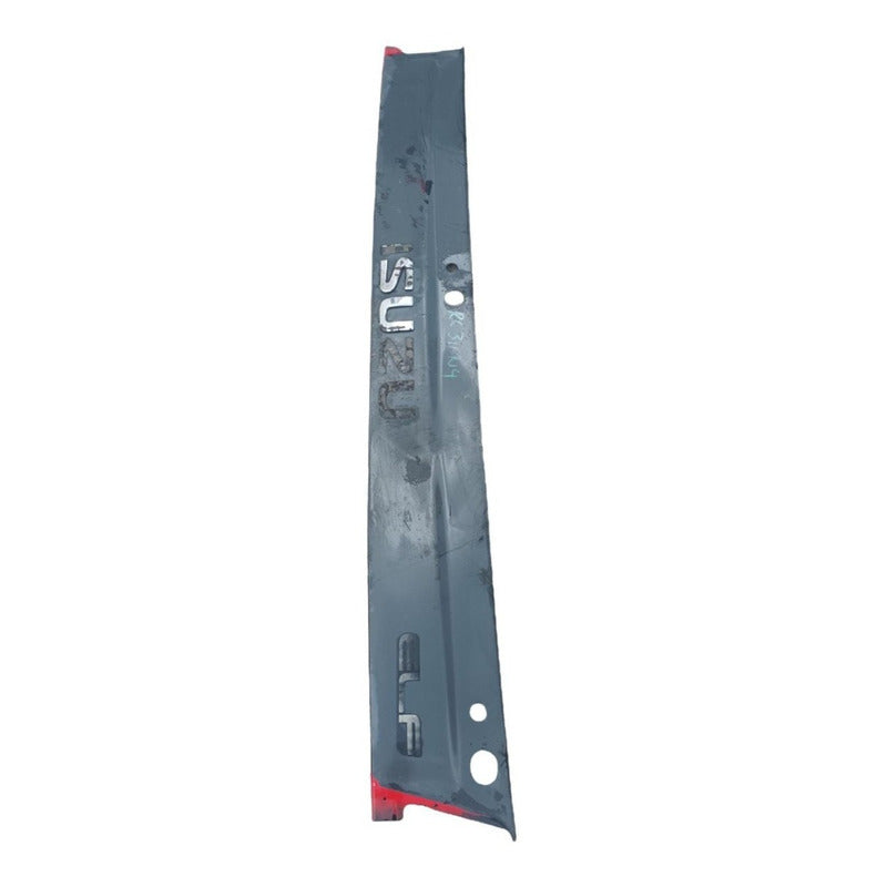 Parrilla Moldura Cabina Isuzu Elf 400 4500 500