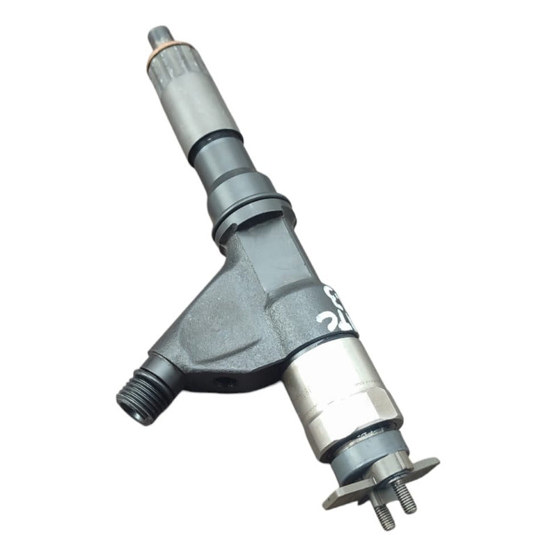 Inyector Motor Isuzu 4hk1tc 210hp