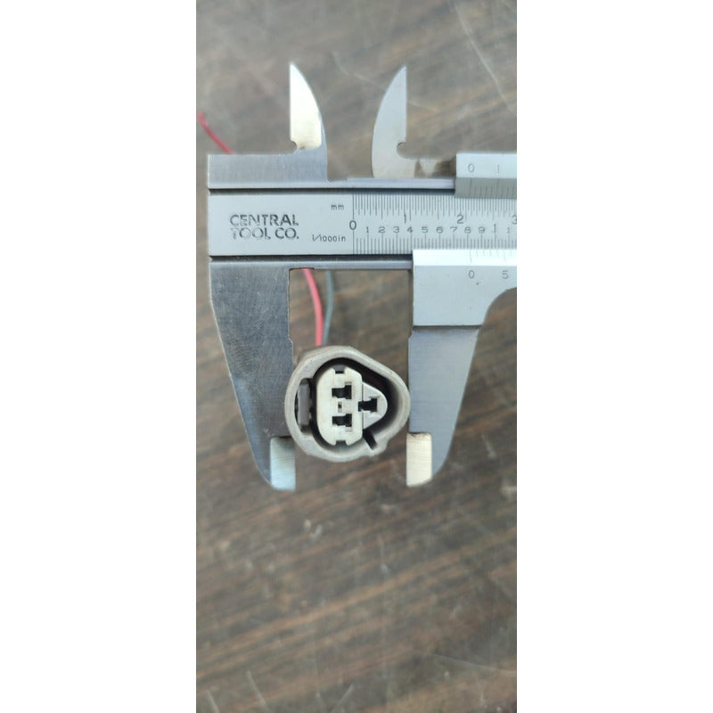 Conector Enchufe Sensor Temperatura Motor Isuzu 450 500